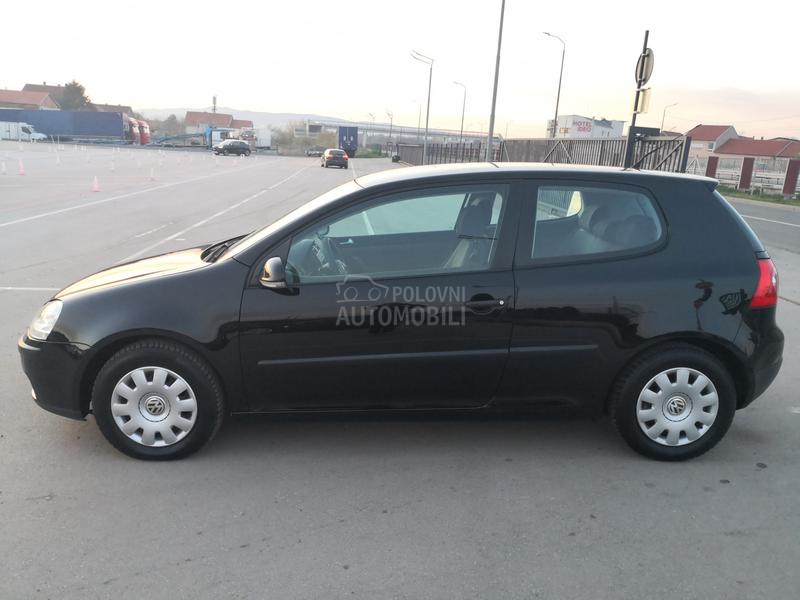 Volkswagen Golf 5 1.6/8ven/iz DE/T.O.P