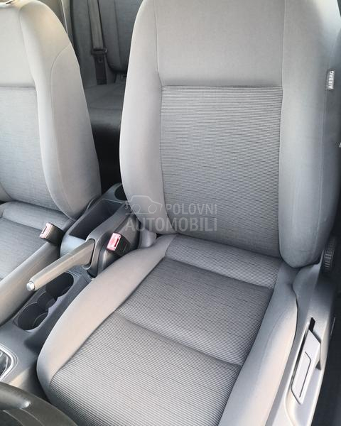 Volkswagen Golf 5 1.6/8ven/iz DE/T.O.P