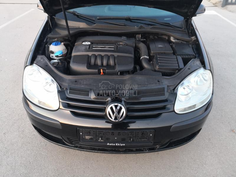Volkswagen Golf 5 1.6/8ven/iz DE/T.O.P