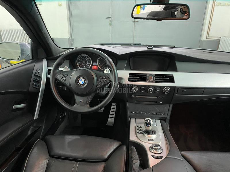 BMW M5 