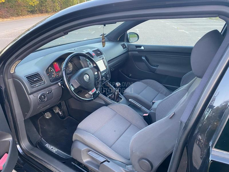 Volkswagen Golf 5 GT