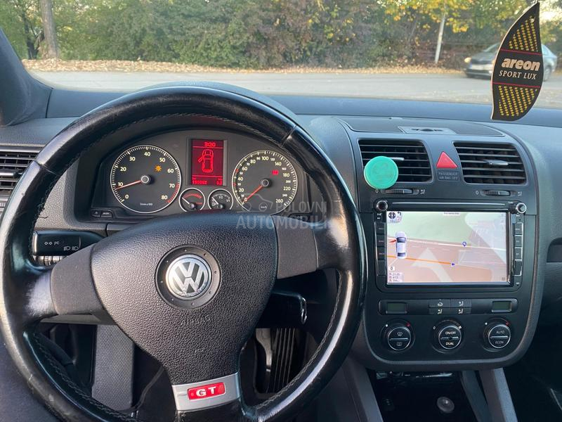 Volkswagen Golf 5 GT