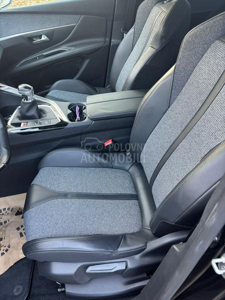 Peugeot 3008 N O V V