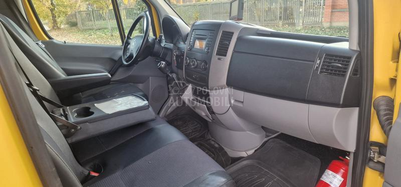 Volkswagen Crafter 2.0TDI