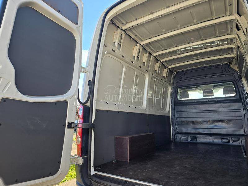 Volkswagen Crafter 2.5 TDI