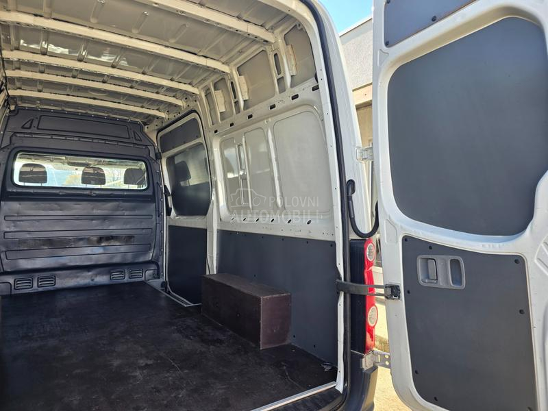 Volkswagen Crafter 2.5 TDI