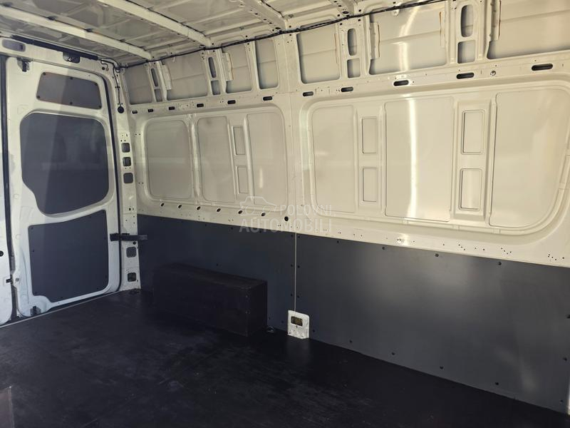 Volkswagen Crafter 2.5 TDI