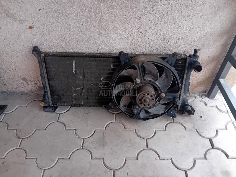 Hladnjak vode 1.1 benzin