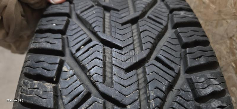 Riken 215/65 R16 Zimska