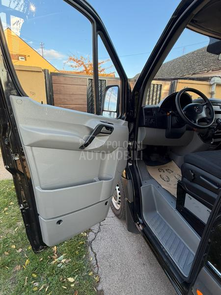 Mercedes Benz Sprinter 114