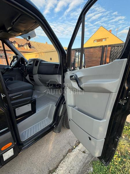 Mercedes Benz Sprinter 114