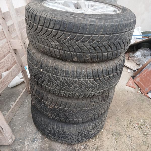 Dunlop 205/55 R16 Zimska