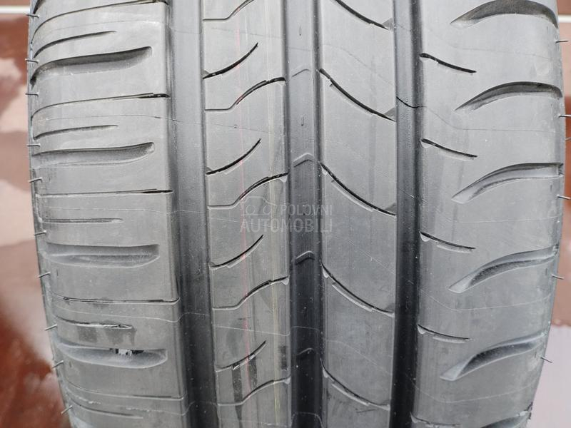 Michelin 215/60 R16 Letnja