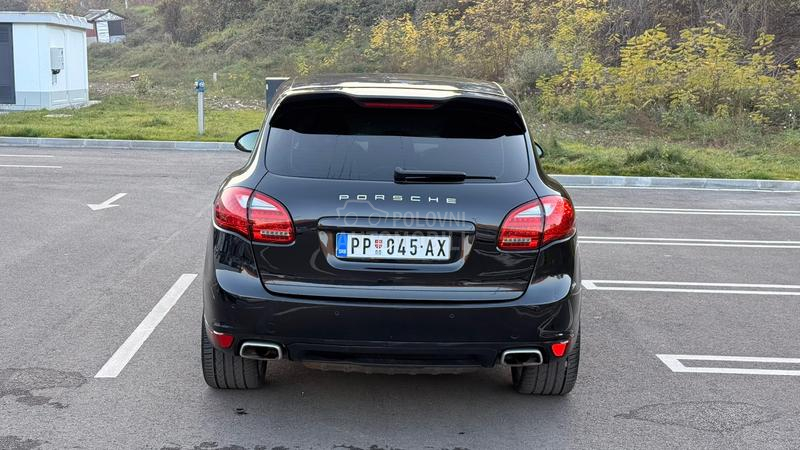Porsche Cayenne 