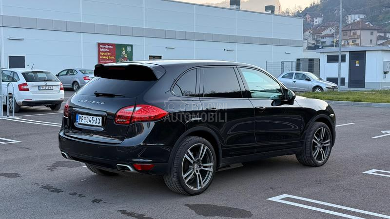 Porsche Cayenne 