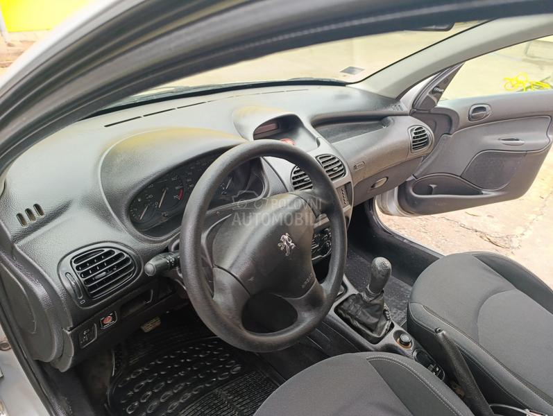 Peugeot 206 1 38000 k m