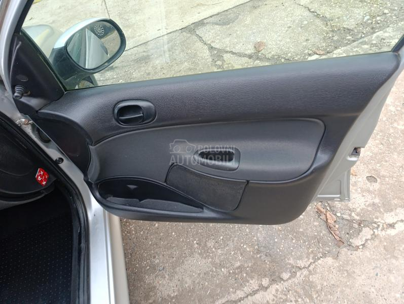 Peugeot 206 1 38000 k m