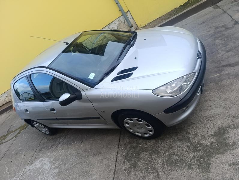 Peugeot 206 1 38000 k m