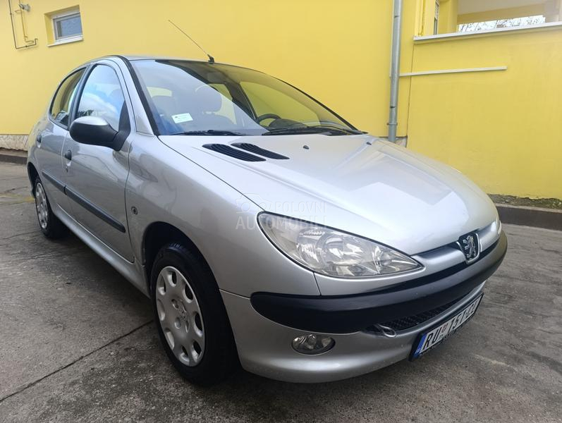 Peugeot 206 1 38000 k m