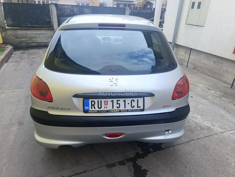 Peugeot 206 1 38000 k m