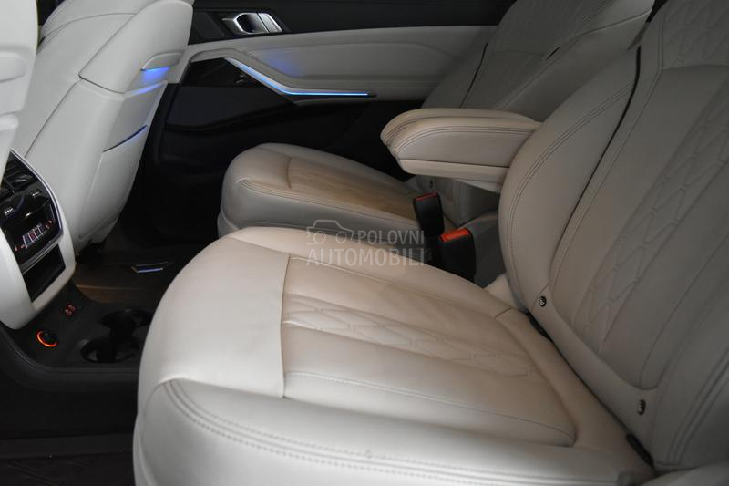 BMW X7 40d xDrive M paket