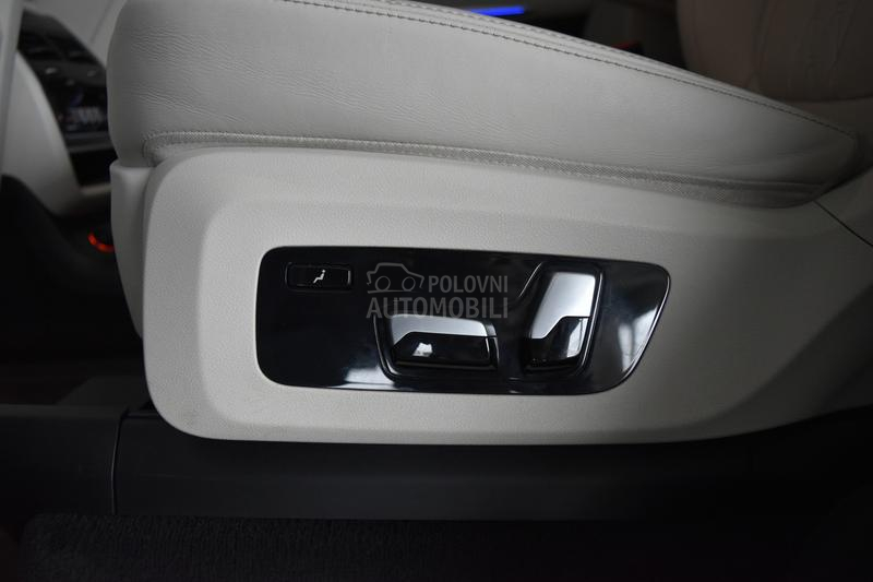 BMW X7 40d xDrive M paket