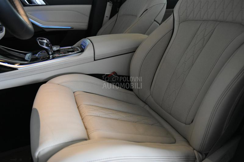 BMW X7 40d xDrive M paket