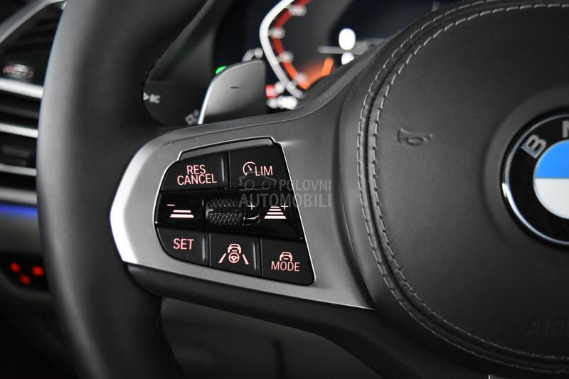 BMW X7 40d xDrive M paket