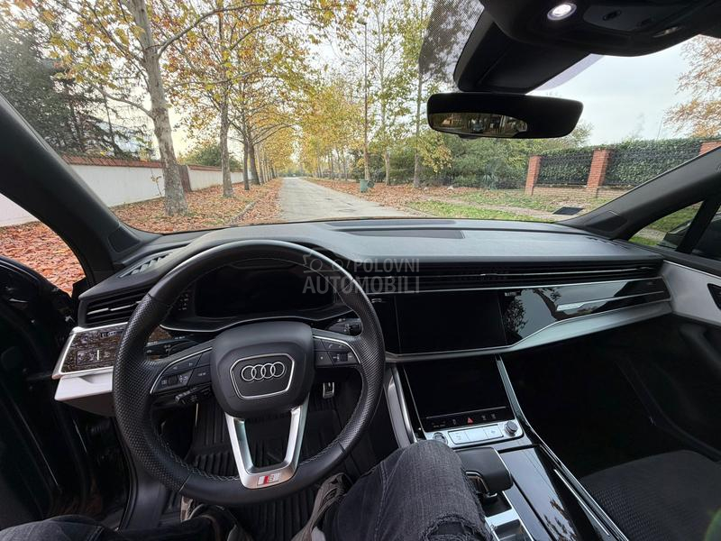 Audi Q7 Black/ 3xS line