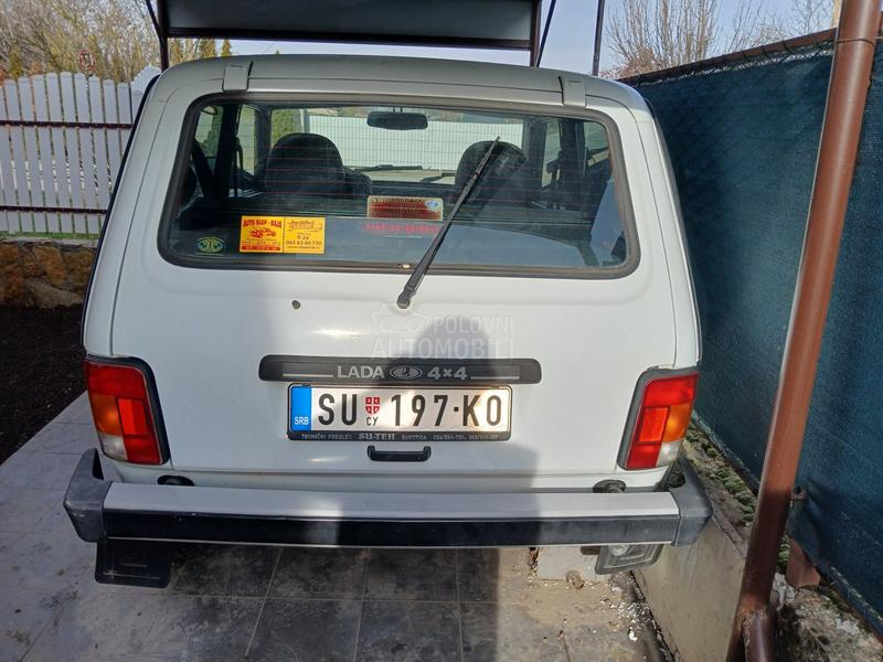 Lada Niva 