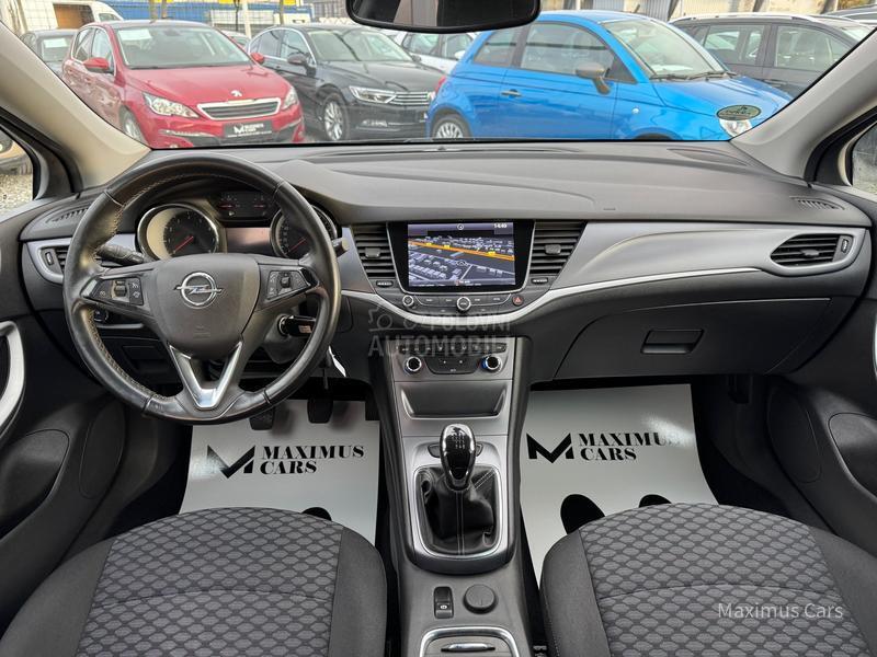Opel Astra K 1.4 CNG