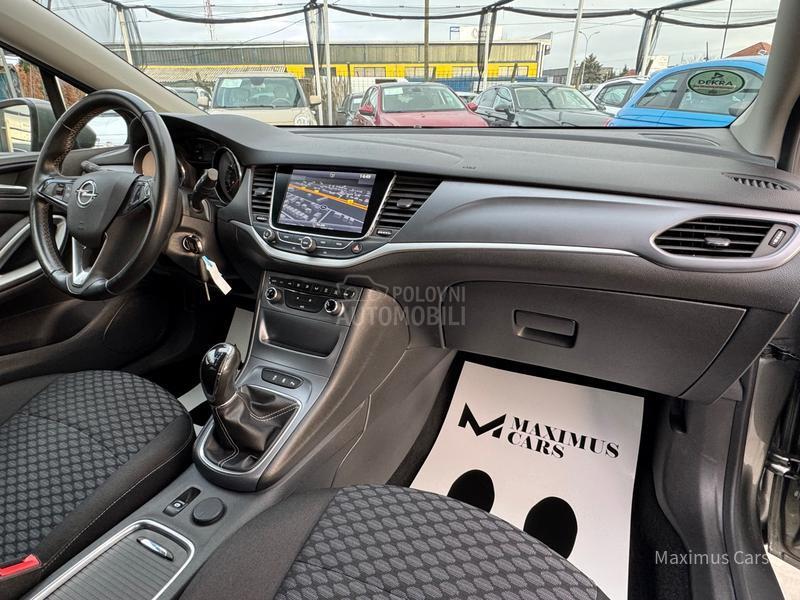 Opel Astra K 1.4 CNG