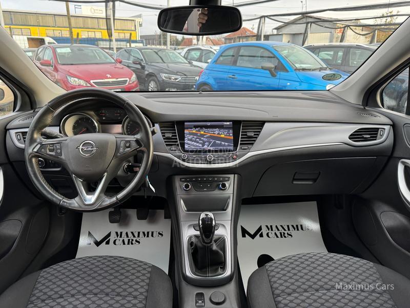 Opel Astra K 1.4 CNG