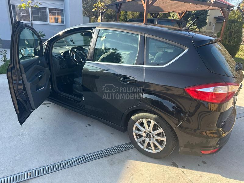 Ford C-Max TITANIJUM