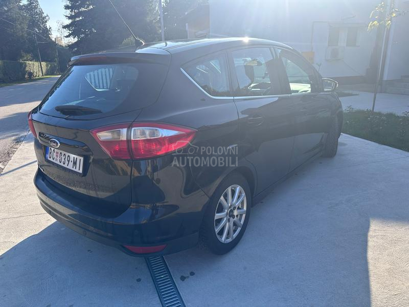 Ford C-Max TITANIJUM