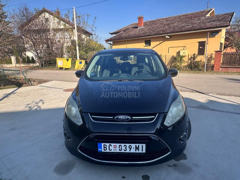 Ford C-Max TITANIJUM