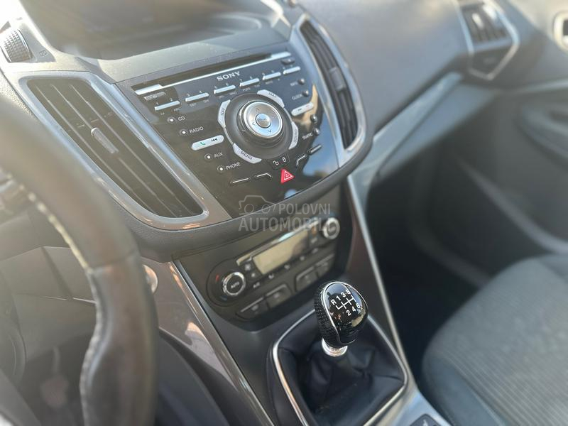 Ford C-Max TITANIJUM