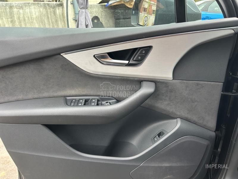 Audi Q7 3.0 TDI S-LINE