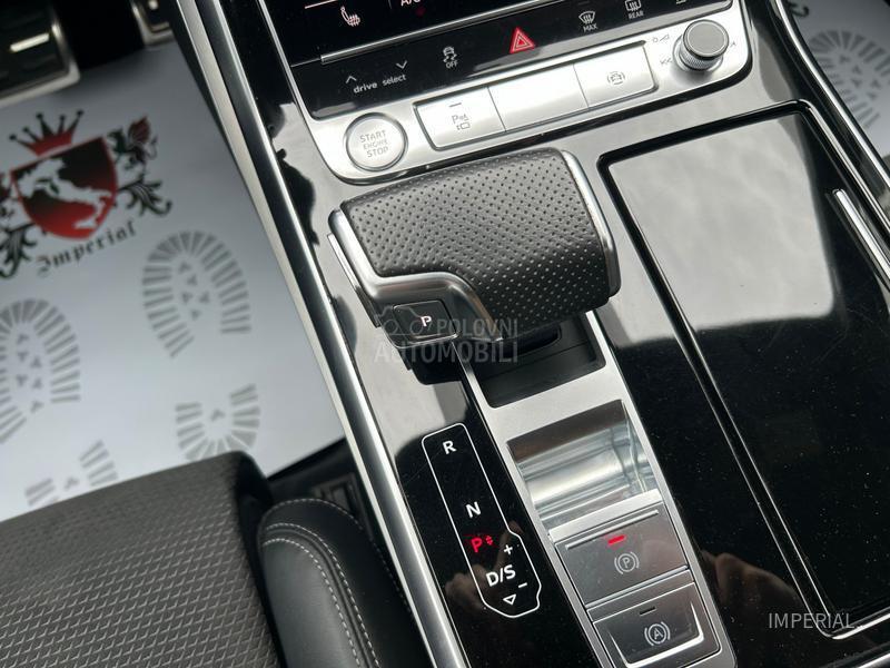 Audi Q7 3.0 TDI S-LINE