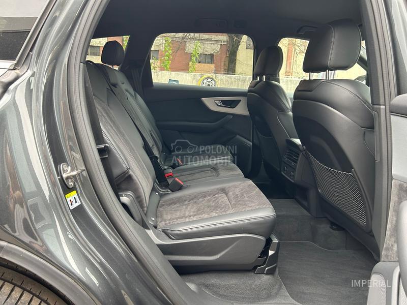 Audi Q7 3.0 TDI S-LINE