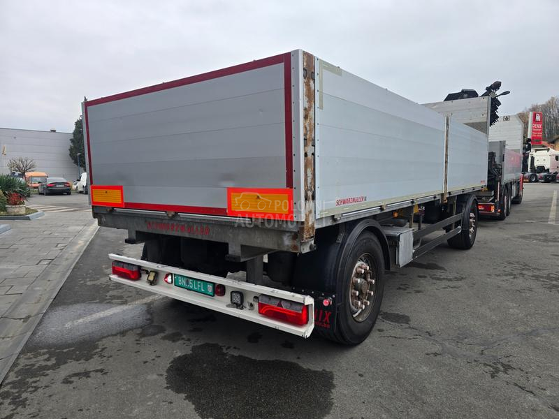 Schwarzmuller Prikolica