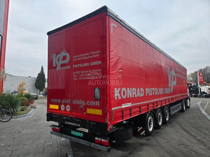 Schwarzmuller Cerada