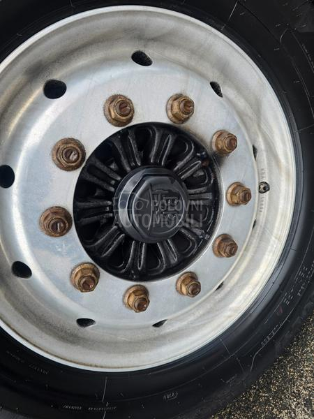 Schwarzmuller Cerada