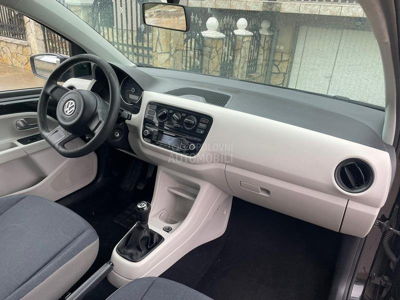 Volkswagen up! 