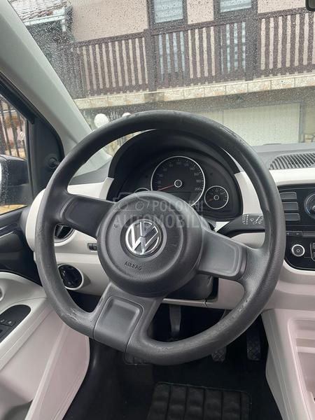 Volkswagen up! 