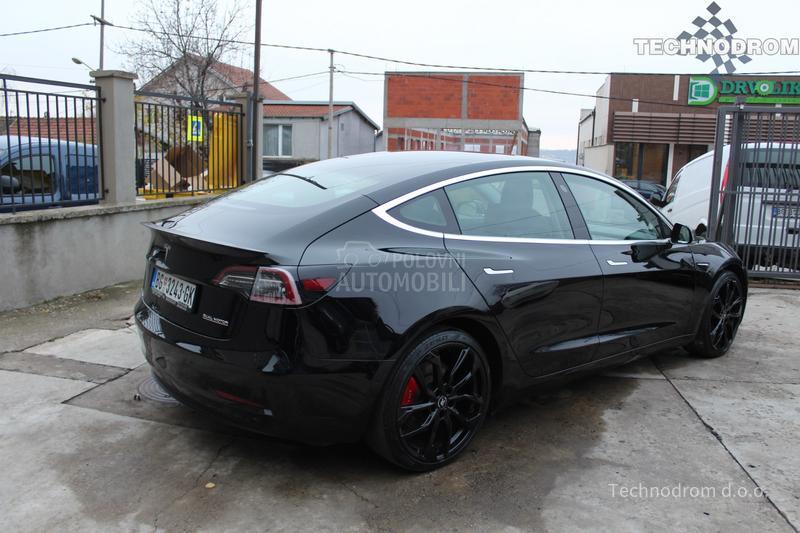 Tesla Model 3 DualMotorPerformance