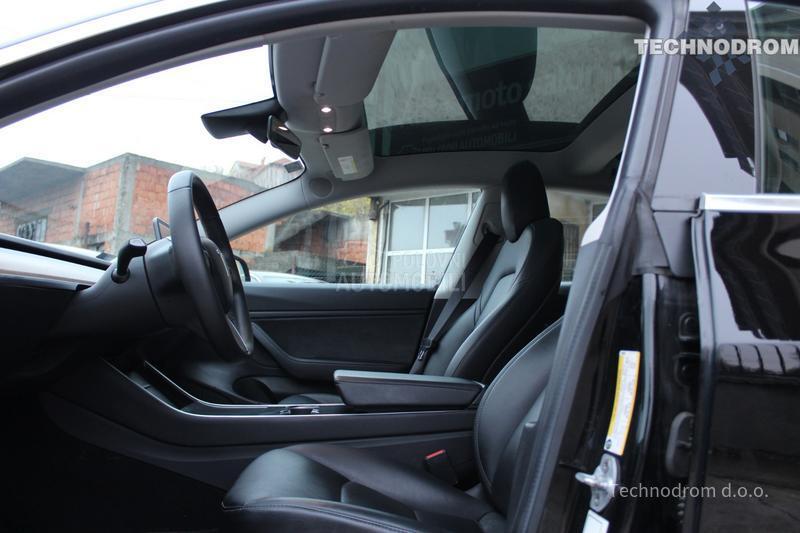 Tesla Model 3 DualMotorPerformance