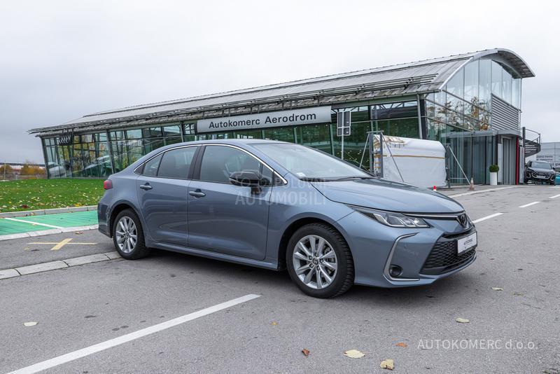 Toyota Corolla 1.5 Luna
