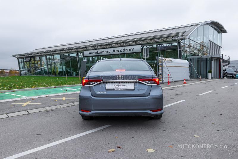 Toyota Corolla 1.5 Luna