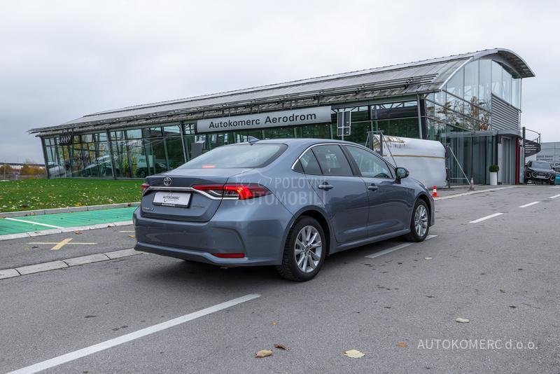 Toyota Corolla 1.5 Luna